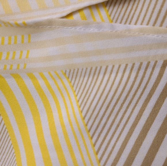 Flowy blouse - Picture 8 of 8